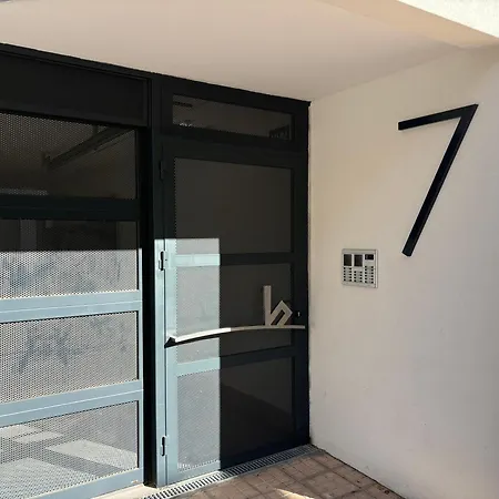 Vivienda Turistica El Caminante Con Garaje 소리아